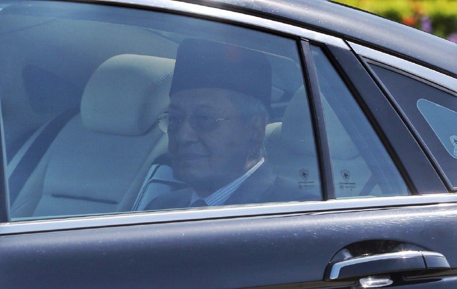 TUN Dr Mahathir Mohamad tiba di Istana Negara. FOTO ASWADI ALIAS