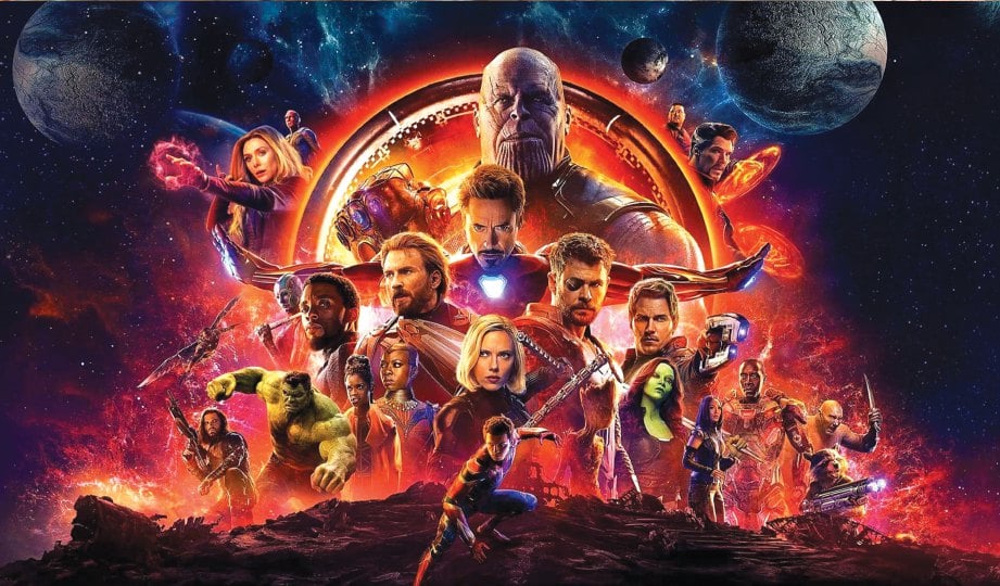 KETIADAAN Hawkeye pada poster Avengers Infinity War timbulkan persoalan. 