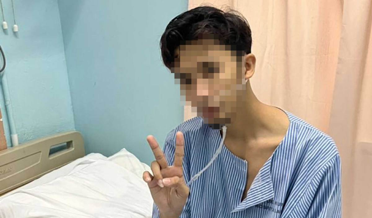 AWALUDDIN diserang demam panas, muntah dan hilang selera makan mendadak sekitar Jun lalu sebelum ditahan di wad Hospital Tawau.