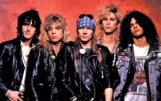 ANGGOTA Guns N Roses yang terdiri daripada (dari kiri) Izzy, Steven Adler, Axl, Duff dan Slash adalah paling dinanti-nantikan kemunculan semula mereka.