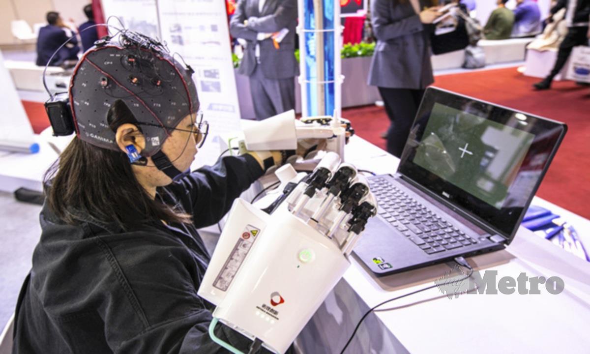 PRODUK BCI, Xhand, yang diperkenalkan pada China (Shanghai) International Technology Fair, April 2021. FOTO VCG