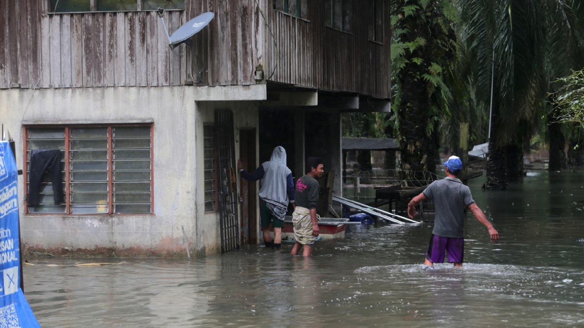KEADAAN banjir di Kampung Telok, Sedili. FOTO Nur Aisyah Mazalan
