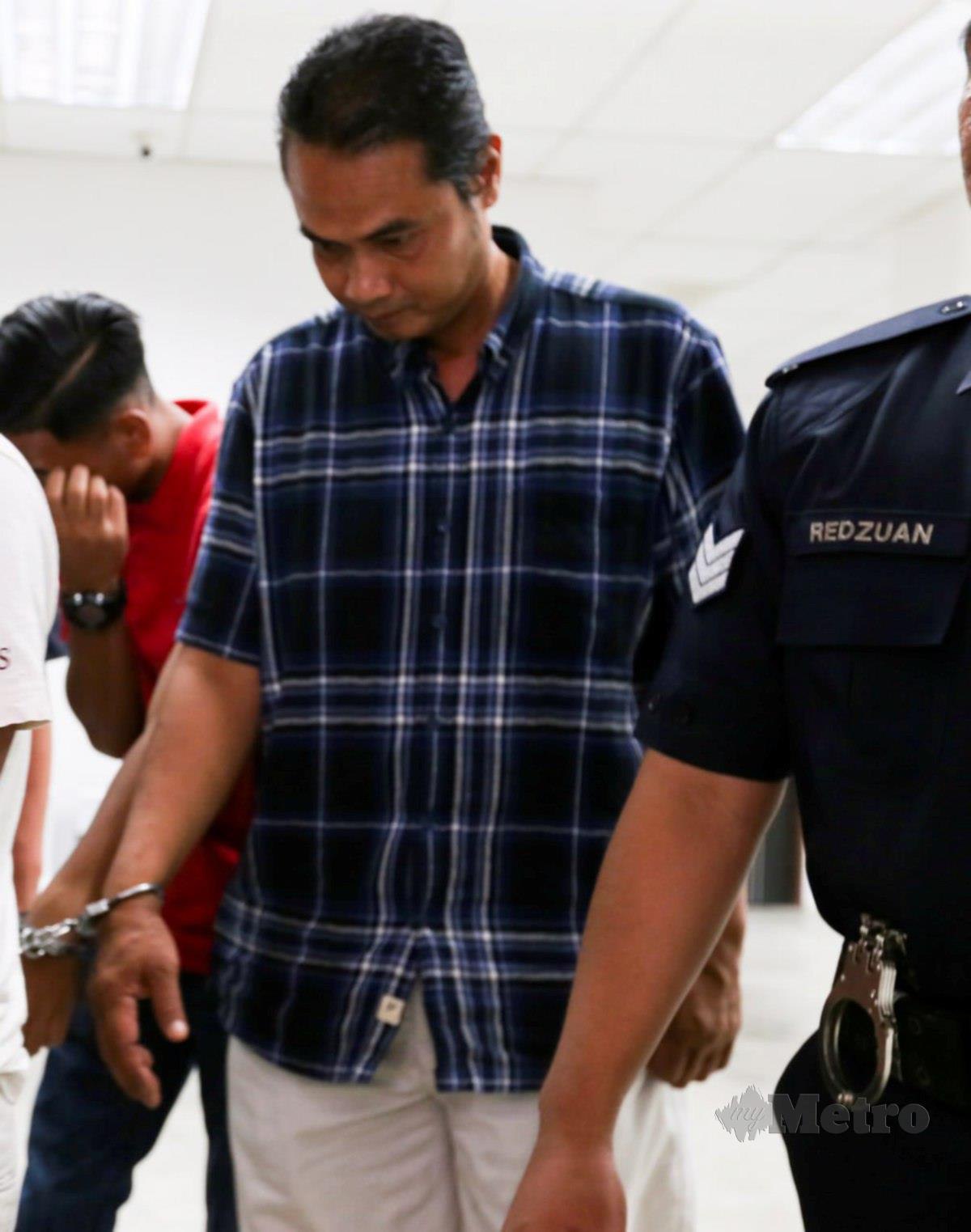 MD SYAHRUL Efendi didakwa di Mahkamah Sesyen Kota Bharu atas pertuduhan memukul isterinya menggunakan batang penyapu. FOTO Nik Abdullah Nik Omar 