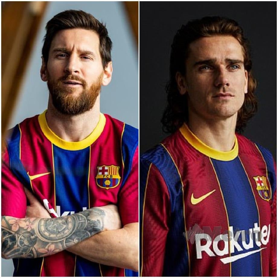 Messi (kiri) dan Griezmann memperagakan jersi terbaru Barca musim depan. FOTO Agensi 
