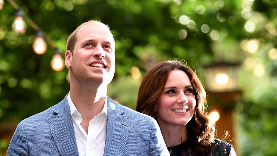 Putera William bersama isterinya, Kate menanti kelahiran anak ketiga. FOTO Reuters 