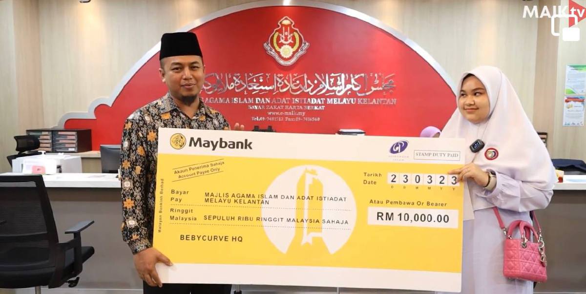 Seorang pelajar Tingkatan Dua menjadi individu paling muda membayar zakat perniagaan sebanyak RM10,000 kepada Majlis Agama Islam dan Adat Istiadat Melayu Kelantan (MAIK). FOTO Ihsan MAIK