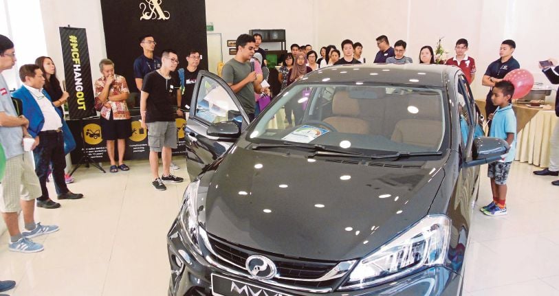 Perodua lancar Myvi generasi ketiga di Singapura  Harian 