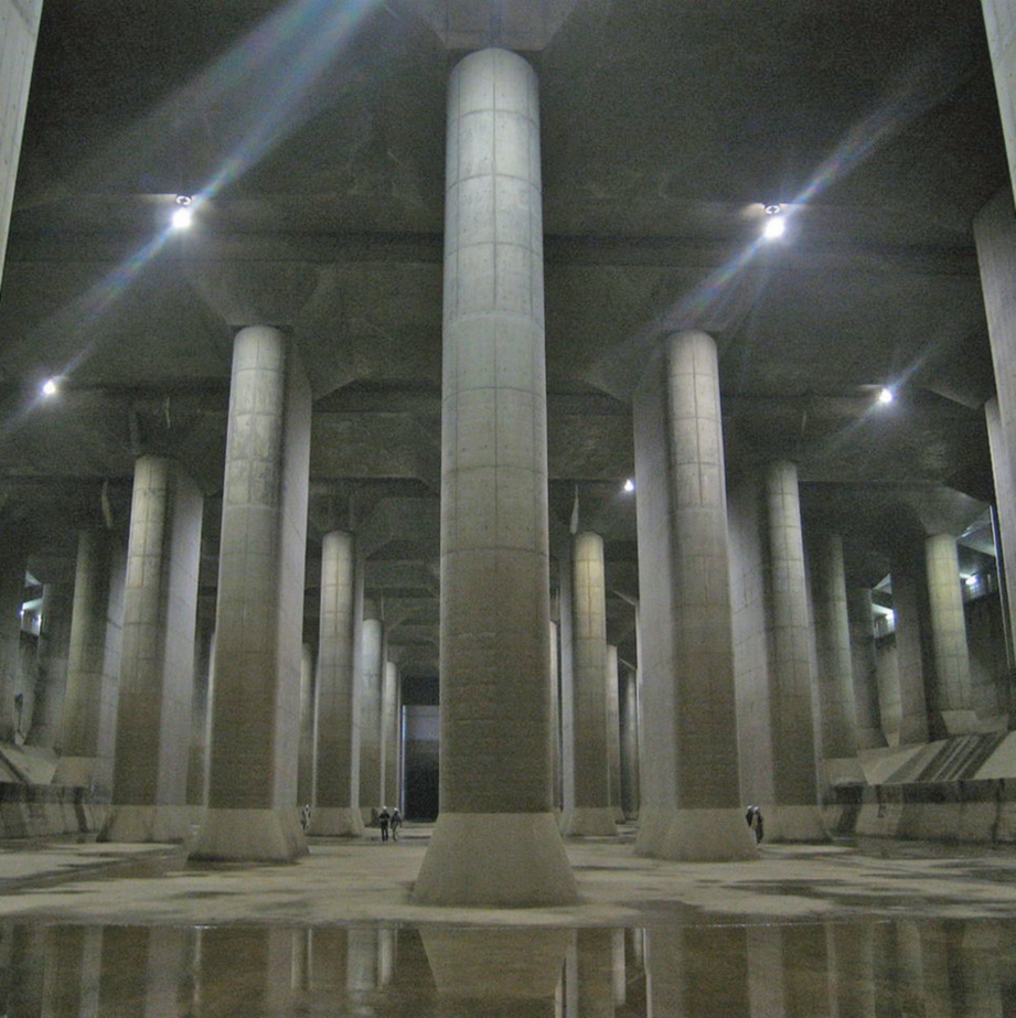 SISTEM terowong bawah tanah bersaiz sebuah bandar di Tokyo.