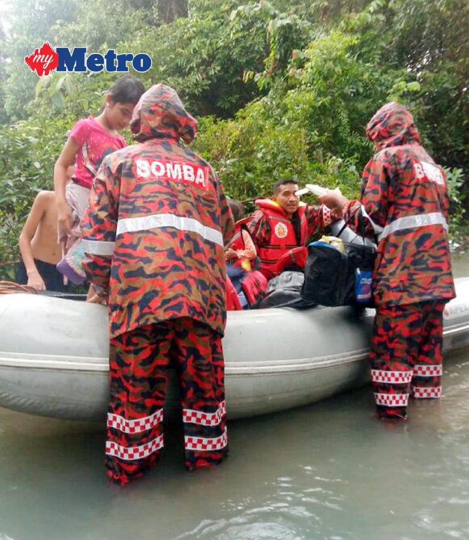 Cara Membantu Mangsa Banjir / Sukarelawan IOJ Jayakan Misi Bantu Mangsa