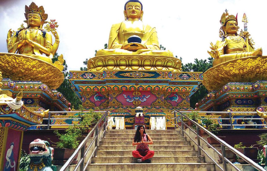 KETIKA berada di salah satu kuil di Thailand.
