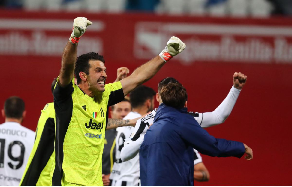 REAKSI Buffon selepas tamat final Piala Itali. FOTO AFP