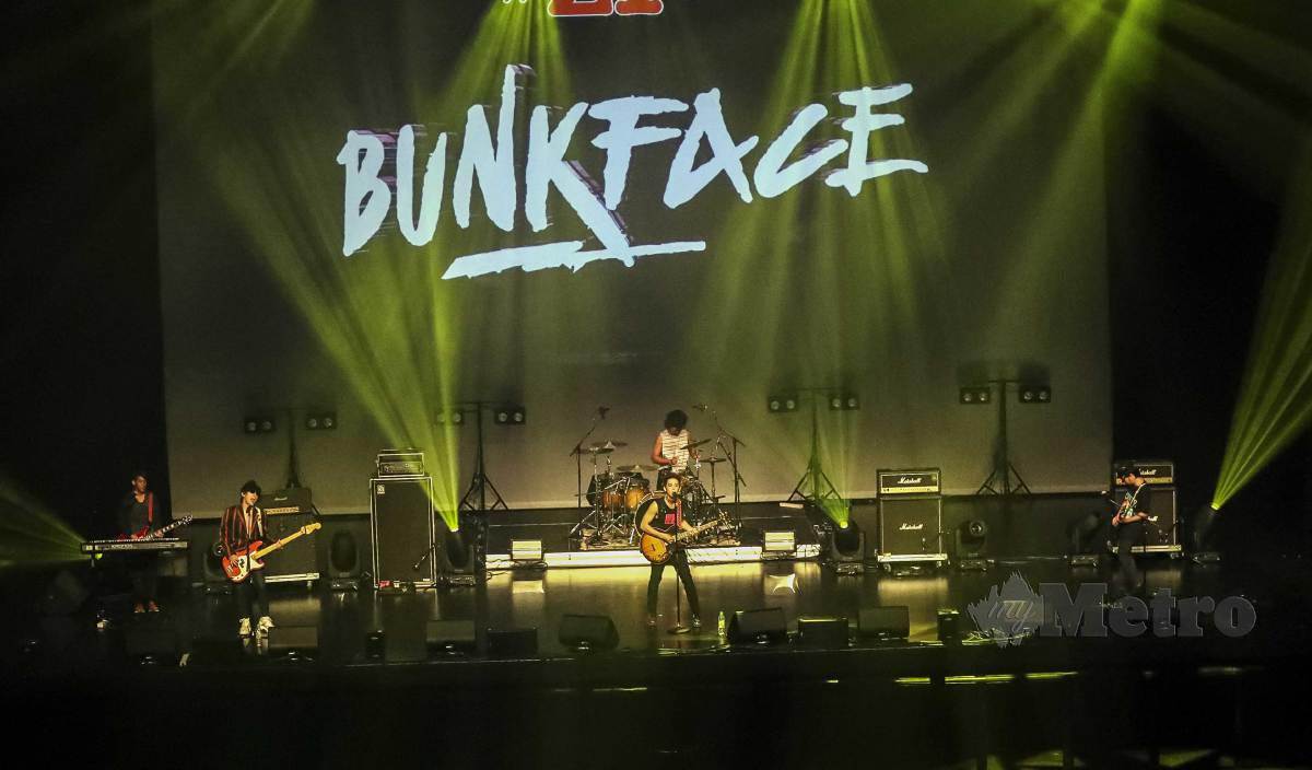 PERSEMBAHAN Bunkface sempena perasmian pembukaan dewan acara Zepp Kuala Lumpur. FOTO Owee Ah Chun