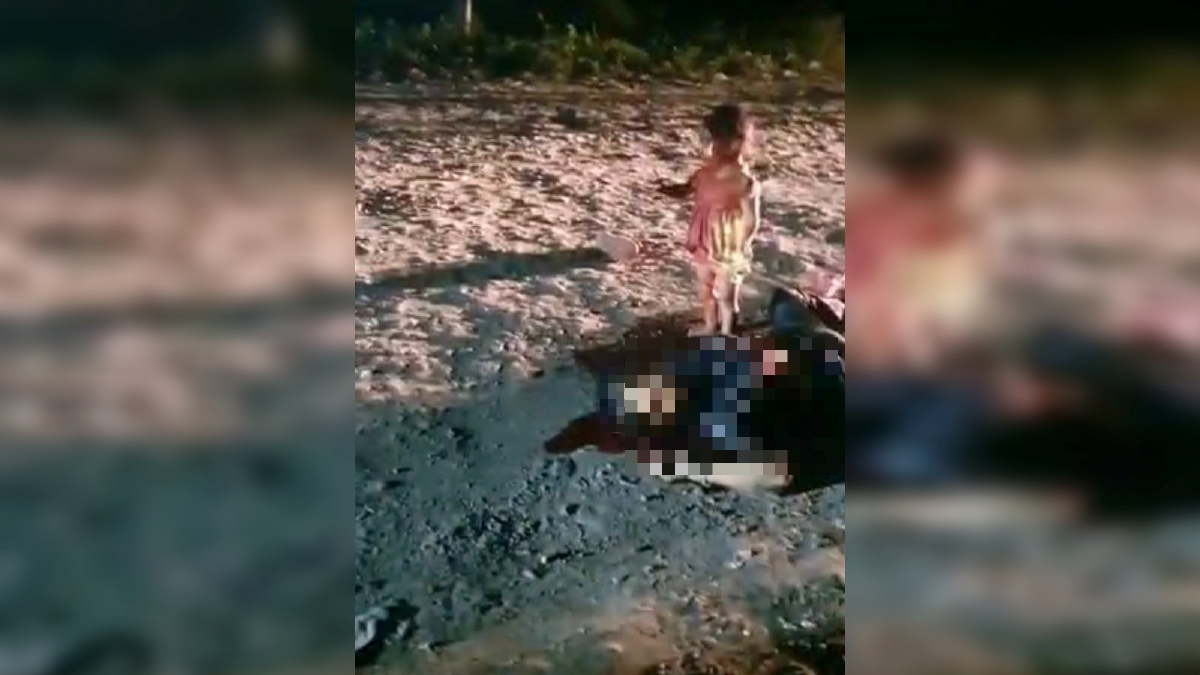 TANGKAP layar video tular menunjukkan seorang kanak-kanak menangis di sisi wanita dipercayai ibunya. FOTO tular.