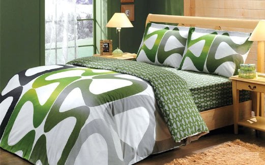 MOTIF pada cadar juga mempengaruhi dekorasi bilik tidur secara keseluruhannya.
