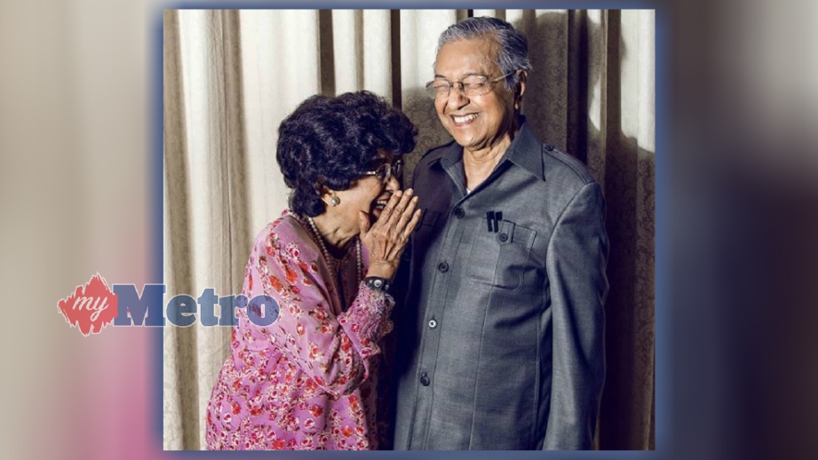 DR SITI Hasmah dan Dr Mahathir. FOTO Instagram Dr Mahathi