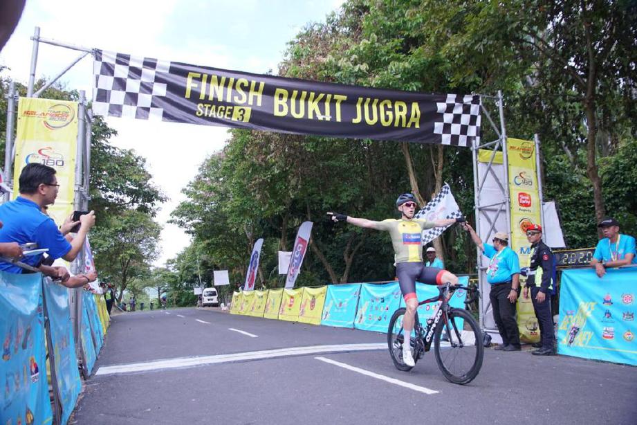 CULEY menamatkan perlumbaan di Bukit Jugra sebagai juara peringkat. — FOTO Tour de Selangor