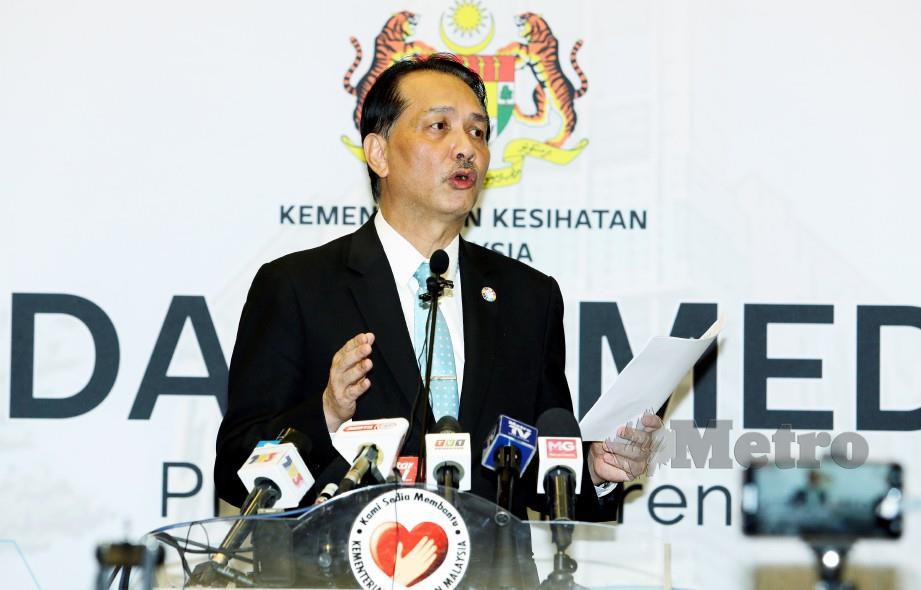 KETUA Pengarah Kesihatan, Datuk Dr Noor Hisham Abdullah ketika sidang media berhubung situasi semasa jangkitan Covid-19 di Putrajaya. FOTO Mohd Fadli Hamzah