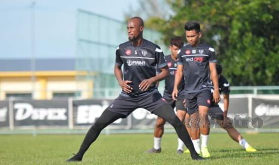 Pemain pertahanan TFC, Babacar Diallo. FOTO TFC