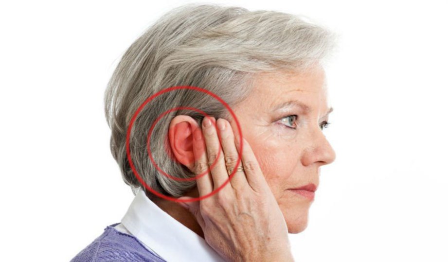 TINNITUS memberi gangguan pada pendengaran.
