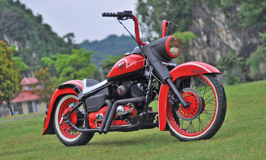 YAMAHA Dragstar 650 sarat komponen Harley-Davidson.