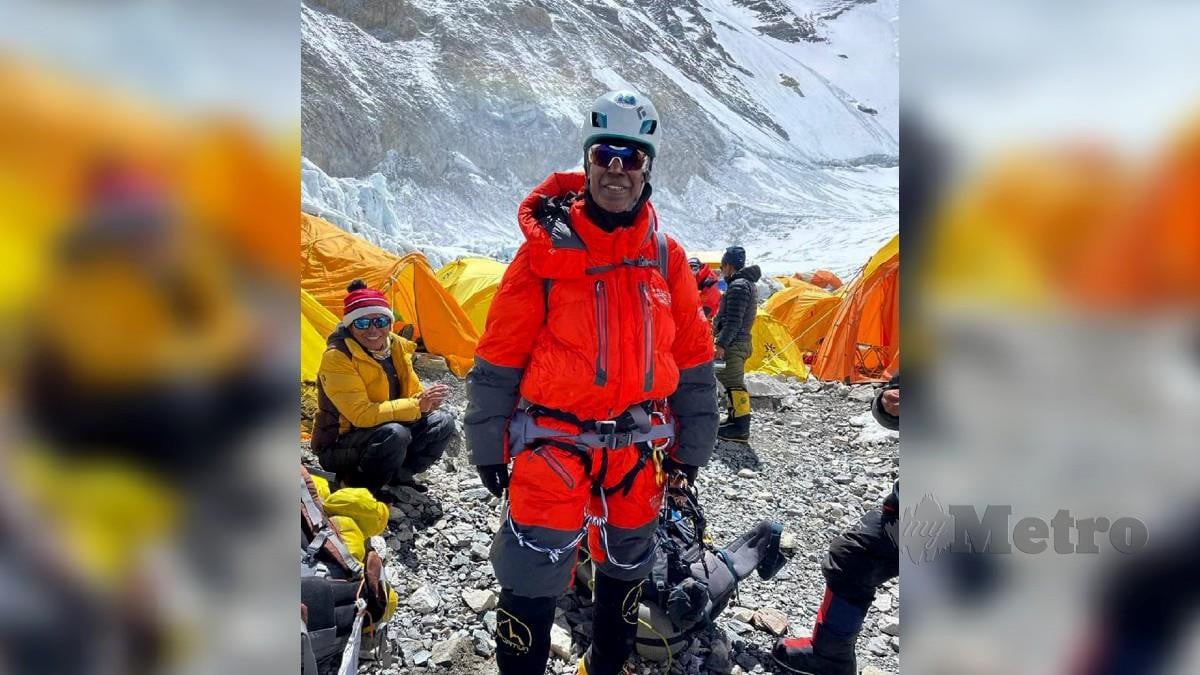 ELANGHOVAN berjaya menakluk puncak Everest pada 12 Mei. FOTO Bernama