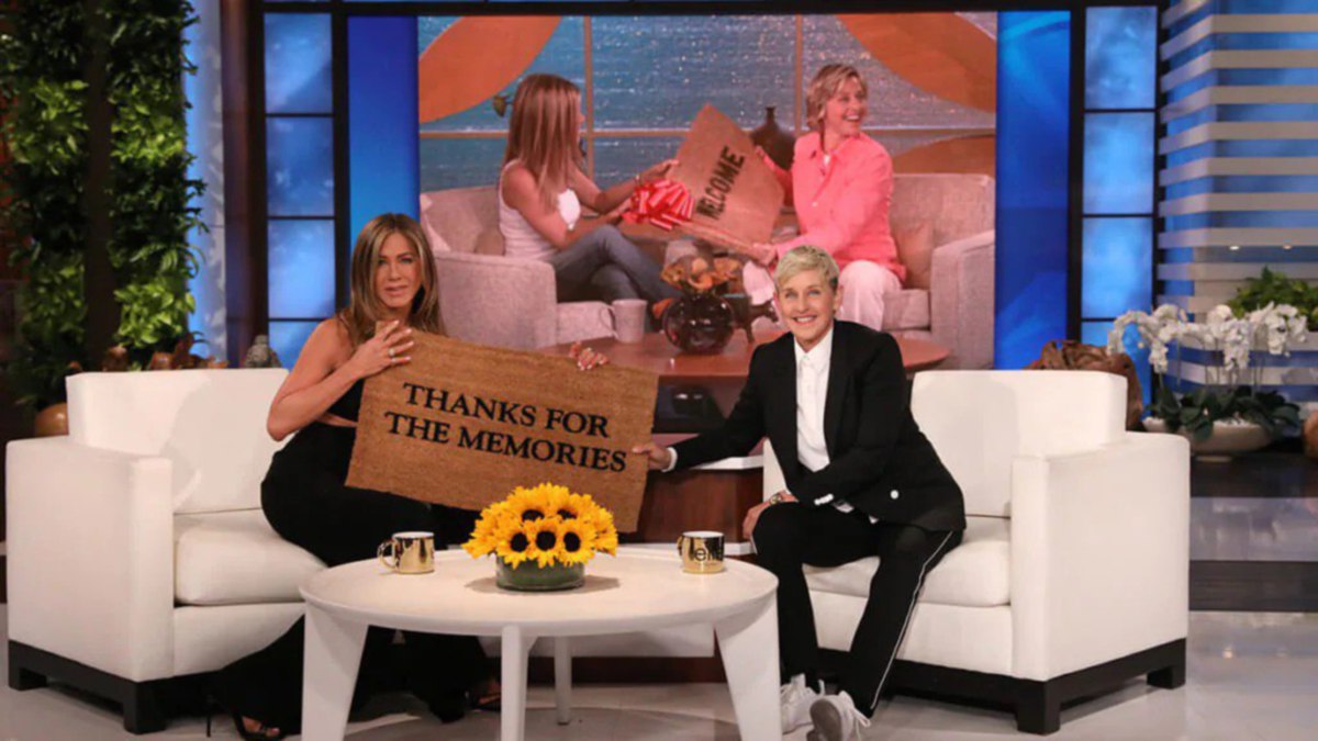 Penampilan Jennifer Aniston pada episod terakhir The Ellen DeGeneres Show. 