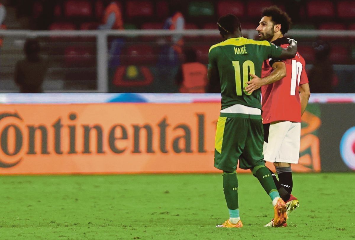 REAKSI Salah dan Mane selepas tamat final Piala Negara Afrika. 