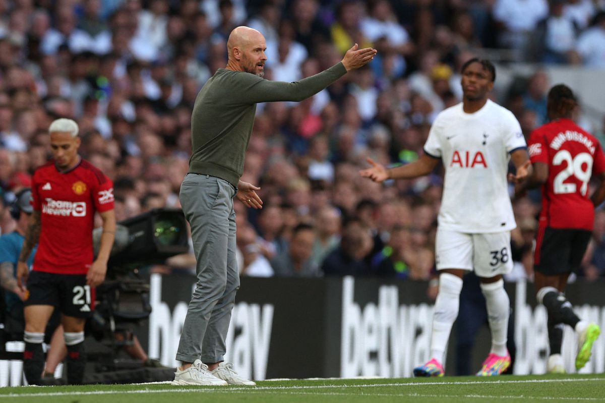 TEN Hag dakwa kekalahan kepada Tottenham adalah salah pemain. -FOTO AFP 