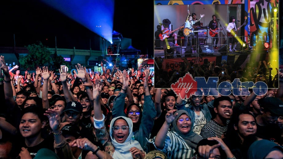 Gelagat penonton menyaksikan Bunkface pada konsert Festival GegaRia di perkarangan Stadium Darul Makmur. FOTO ASYRAF HAMZAH