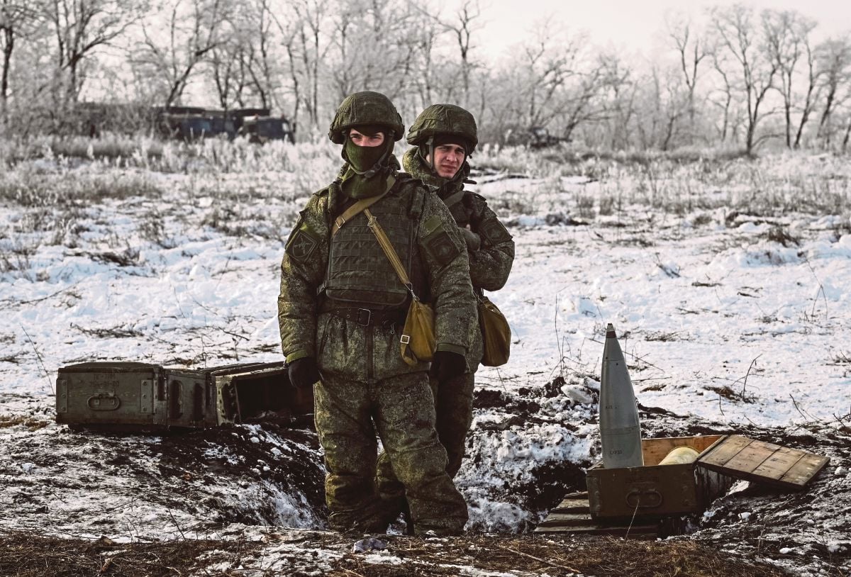 FOTO pada 26 Januari menunjukkan tentera Rusia ketika menyertai latihan ketenteraan di banjaran Kuzminsky di tenggara wilayah Rostov, Rusia. FOTO Reuters
