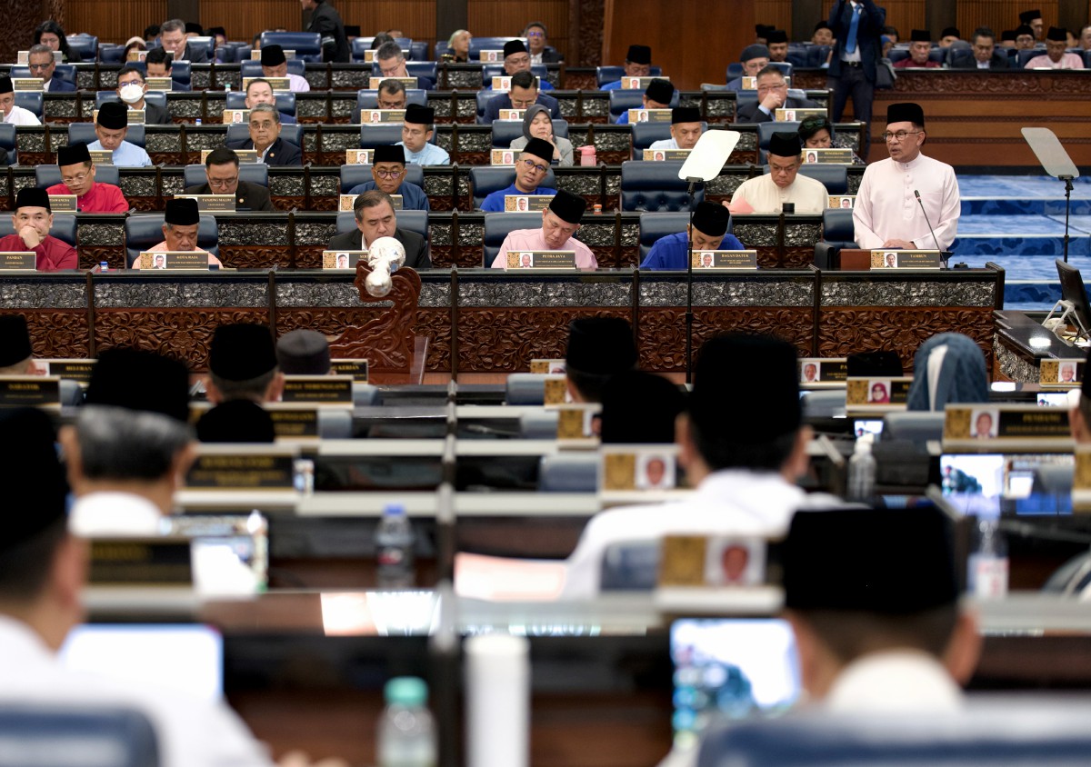 PEMBENTANGAN Belanjawan 2024 di Dewan Rakyat hari ini. FOTO Ihsan PMO.