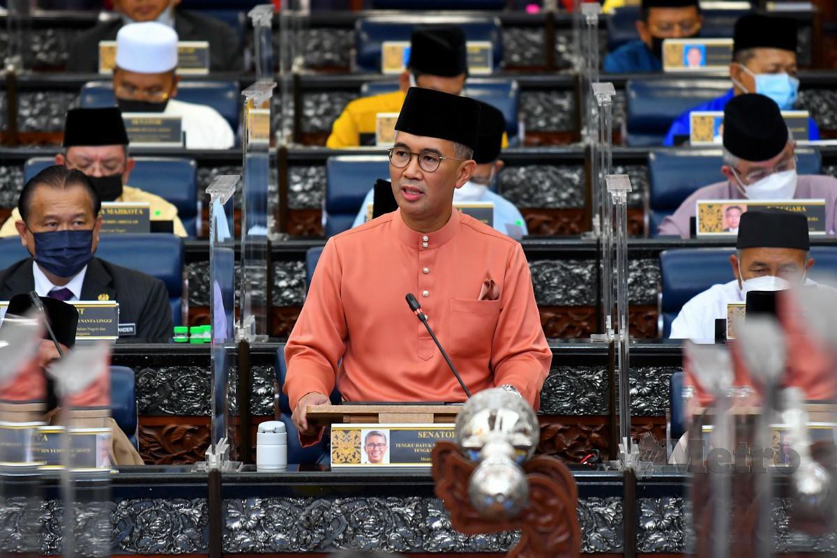 Menteri Kewangan, Tengku Datuk Seri Zafrul Tengku Abdul Aziz ketika sesi Pembentangan Bajet 2022 di Parlimen. FOTO Ihsan Jabatan Penerangan Malaysia