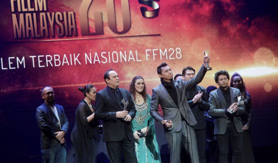 Filem Munafik muncul Filem Nasional Terbaik Festival Filem Malaysia Ke28 (FFM28).