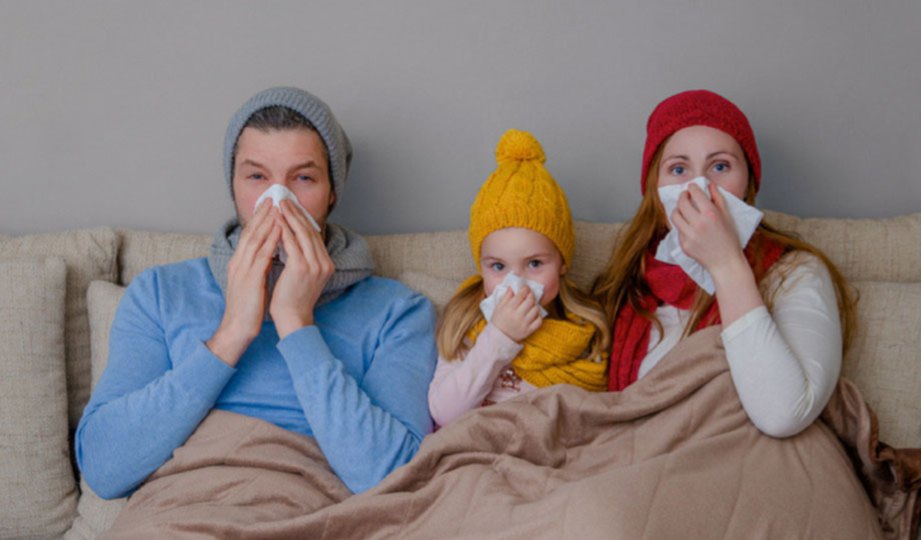 VIRUS influenza boleh menjangkiti seluruh keluarga .