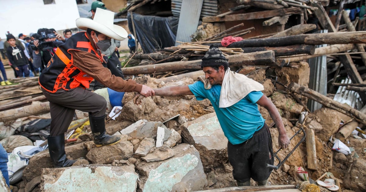 Un violent séisme a secoué le Pérou [METROTV]