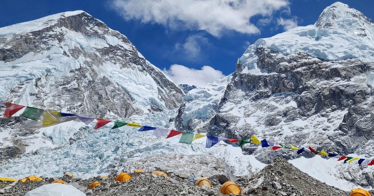 Pendaki Everest mungkin perlu bawa turun najis sendiri