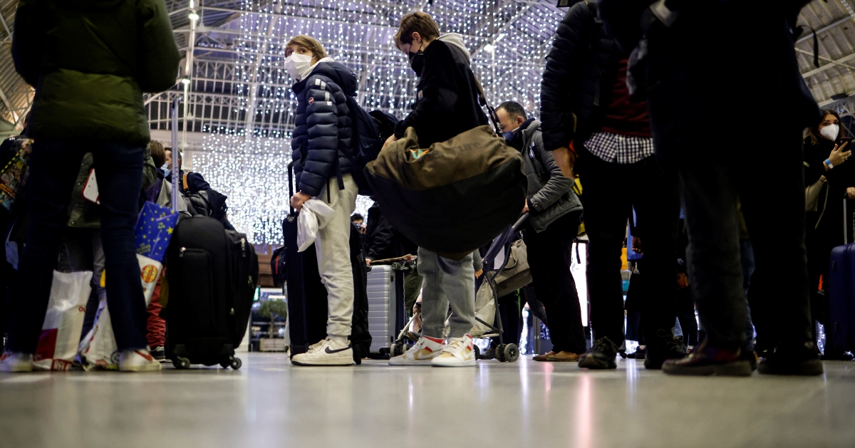 La France durcit les règles d’entrée des voyageurs en provenance du Royaume-Uni