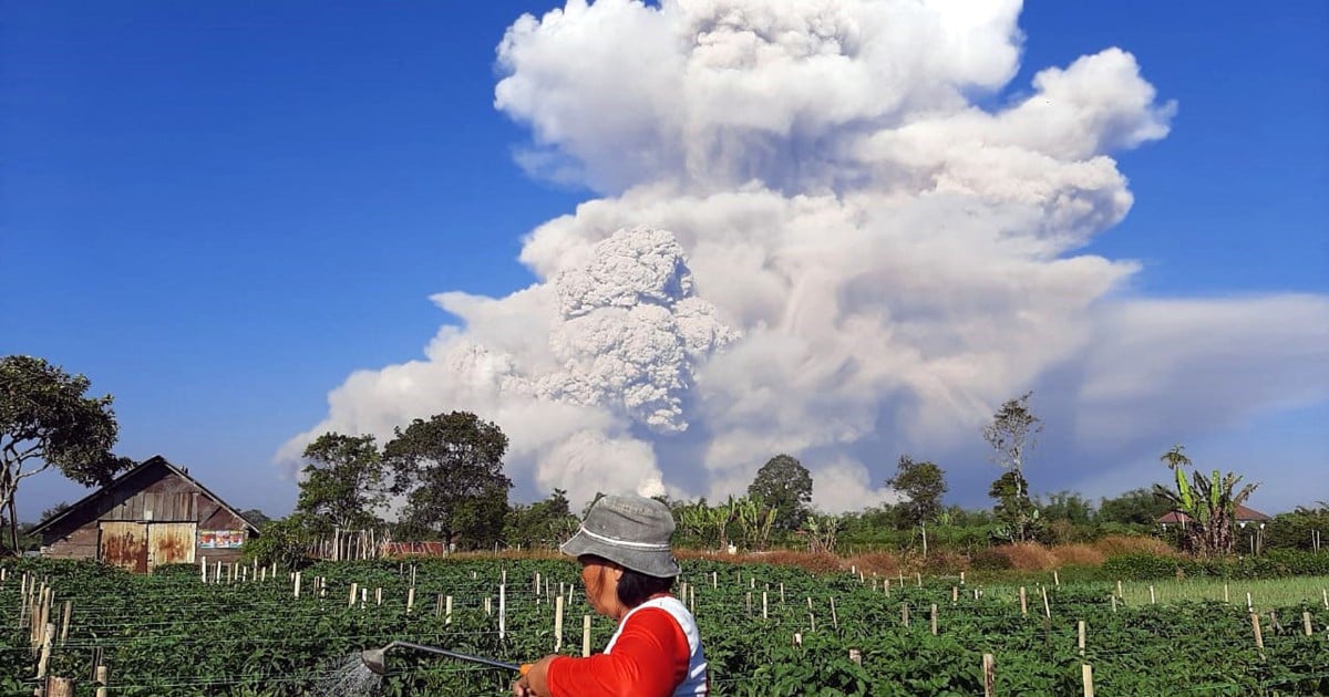 Gunung Sinabung Meletus Harian Metro