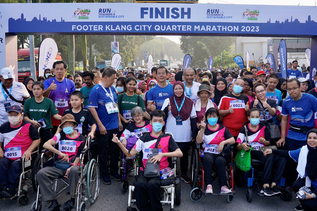 Footer Klang City Quarter Marathon dimeriahkan dengan penyertaan peserta OKU