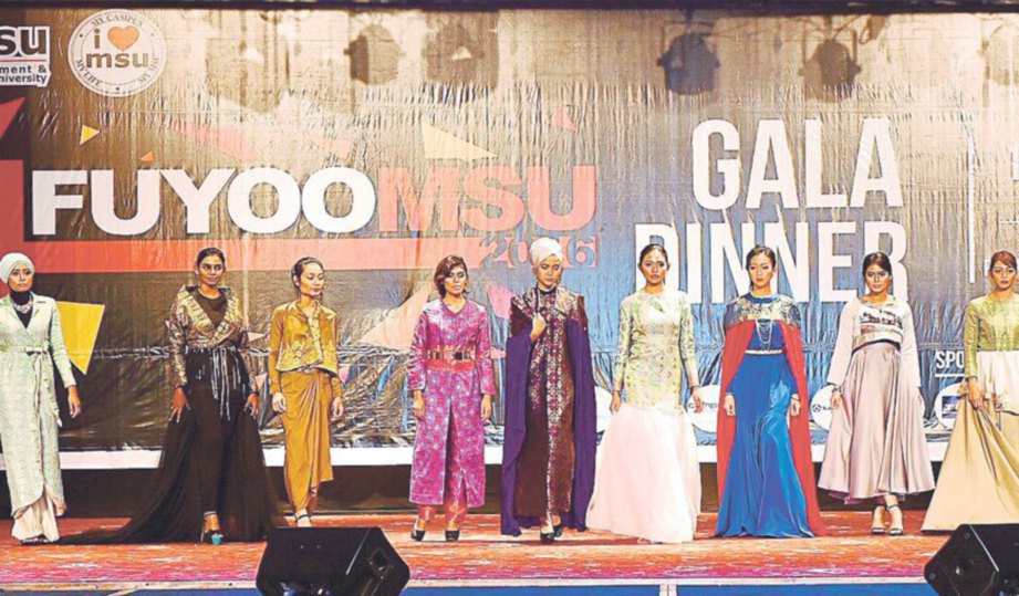 PERTUNJUKAN persembahan fesyen hasil rekaan pelajar MSU sempena #FUYOOMSU 2016.