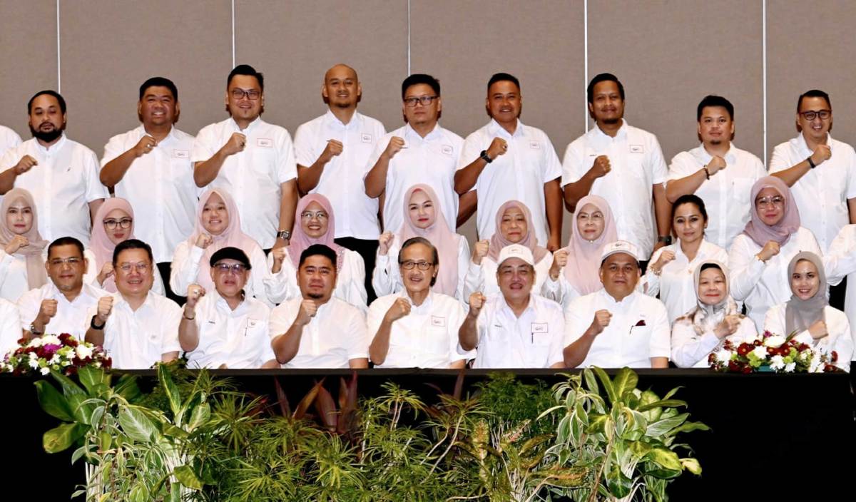 BEKAS pemimpin dan wakil rakyat Parti Pribumi Bersatu Malaysia (Bersatu) Sabah dikatakan bakal menyertai sebuah parti tempatan. FOTO BERNAMA