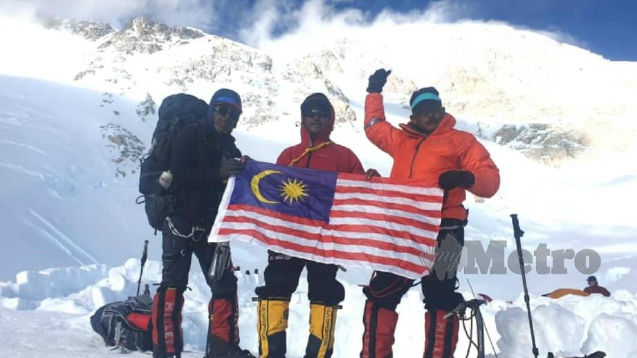 Tiga pendaki Malaysia berjaya menawan Gunung Denali 24 Jun lalu. FOTO Ihsan KJA