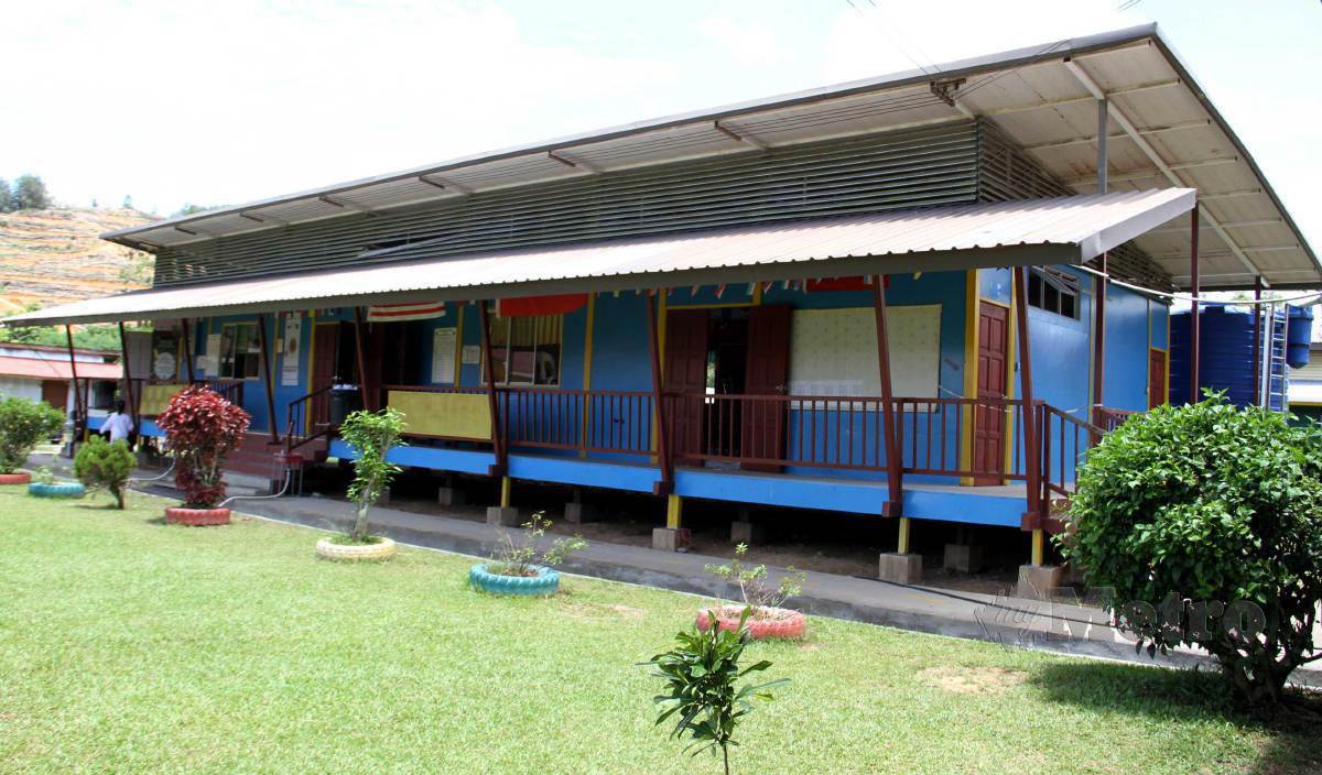 SEBUAH sekolah di kawasan pedalaman di Sabah. FOTO Arkib NSTP