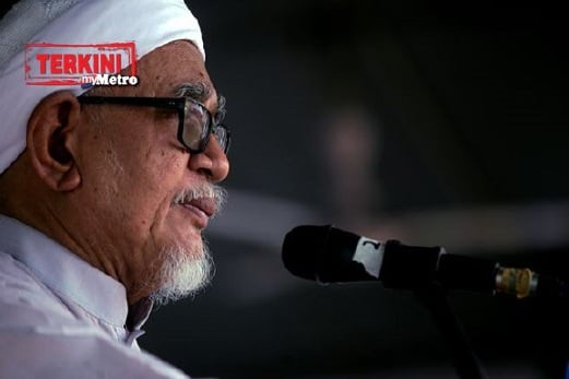 GAMBAR ini diambil ketika Abdul Hadi membuat ucapan Perasmian Pelancaran Ulang Tahun PAS Perak di Pejabat Pas Kuala Kangsar, pada November 2014. FAIL Supian Ahmad