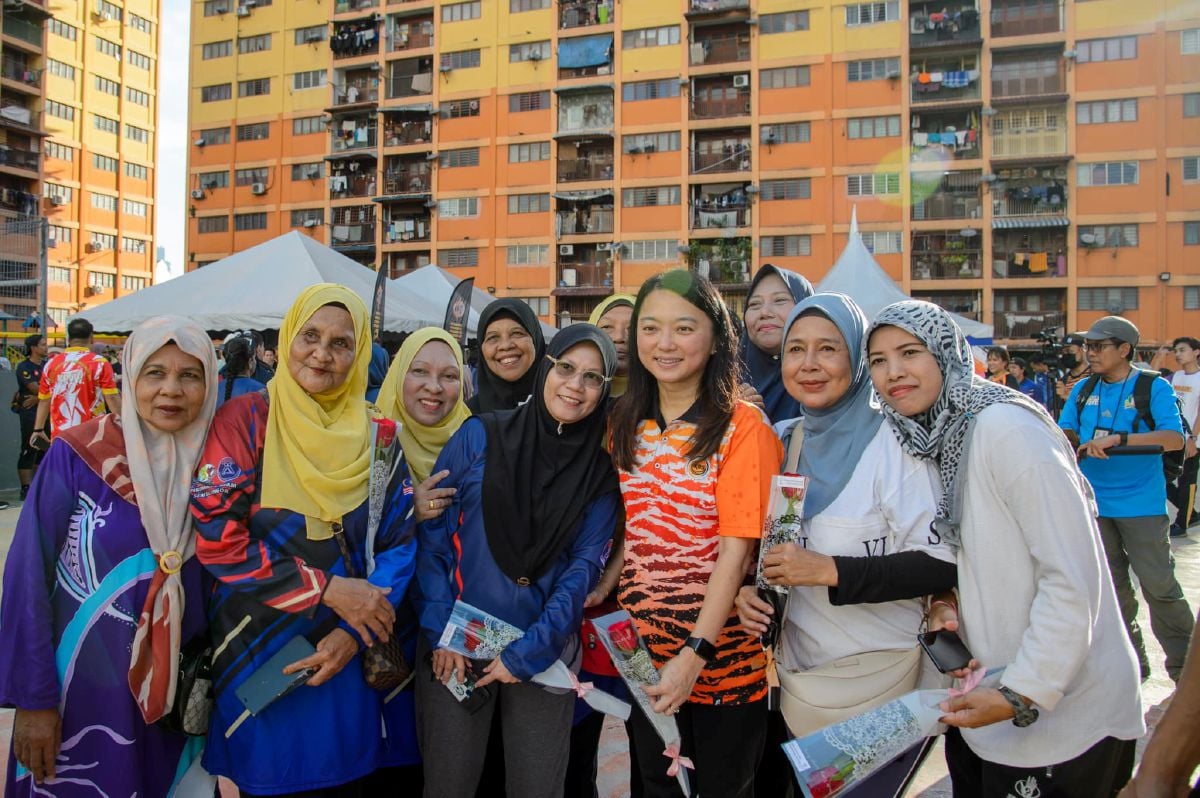 HANNAH bergambar pada majlis pelancaran Program Senamrobik Komuniti Peringkat Wilayah Persekutuan Kuala Lumpur 2024. FOTO IHSAN KBS