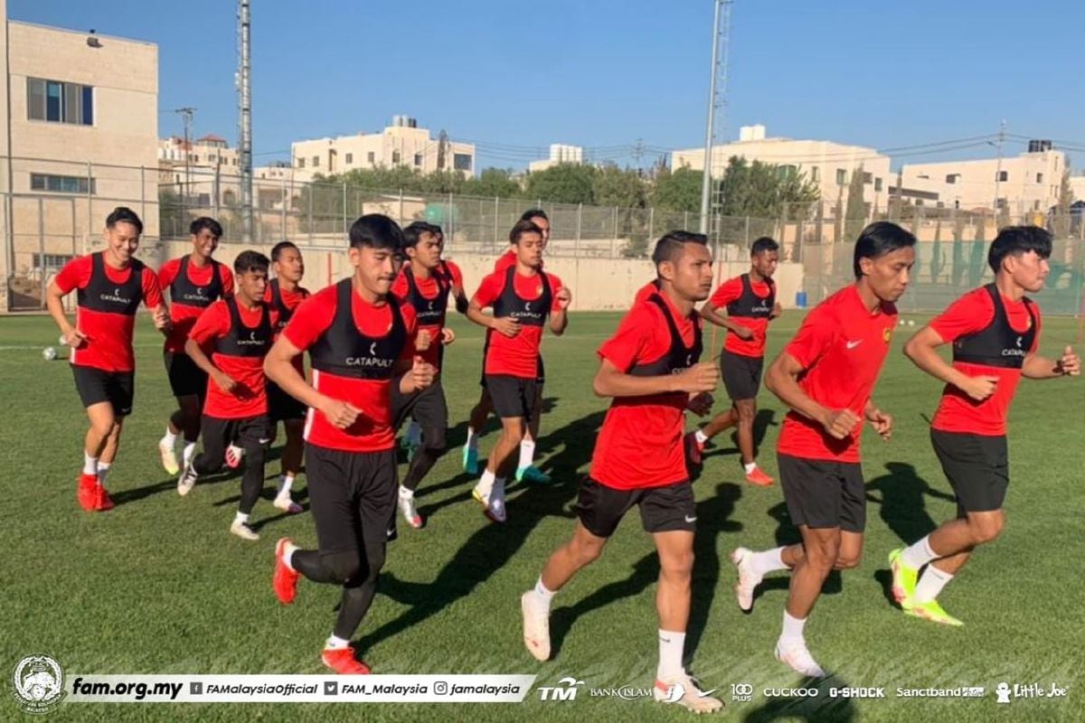 Pemain skuad kebangsaan menjalani latihan menjelang aksi berdepan Jordan. FOTO Ihsan FAM