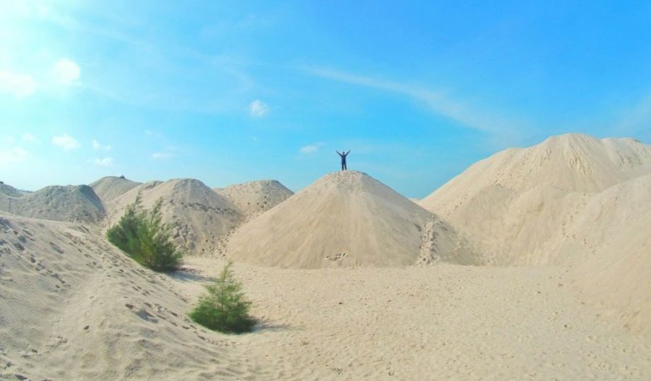 PERSIS berada di padang pasir, Pantai Klebang tawar pemandangan mengujakan.