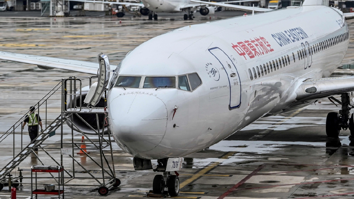 FOTO Fail pesawat China Eastern Airlines Boeing 737 dirakam pada 29 Mei 2020 di Lapangan Terbang Tianhe, Wuhan, China. FOTO AFP