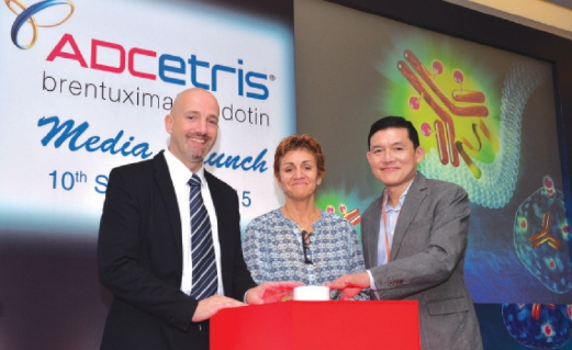 DARI kiri Poljak bersama Dr Anna dan Dr Chang pada majlis pelancaran Rawatan Inovatif ADCETRIS®.