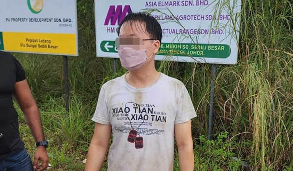 Jason Ren Jie ditemukan selamat oleh orang awam setelah mangsa berjaya keluar sendiri dari hutan kira-kira 2.20 petang. FOTO Ihsan PDRM